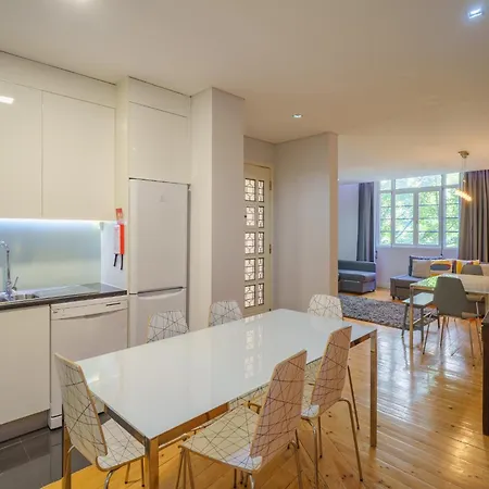 Feel Downtown Poets Flat Porto